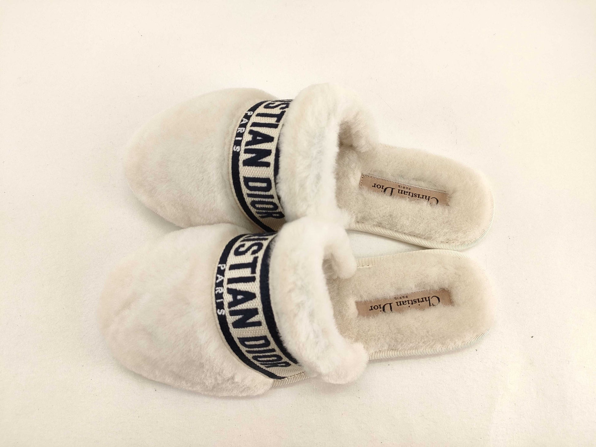 Dior Sandals Logo Mouton White #35 Slippers