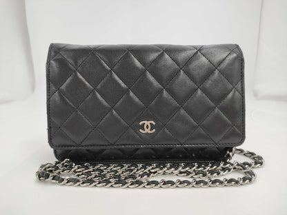 CHANEL Matlasse Chain Wallet Lambskin Shoulder Bag