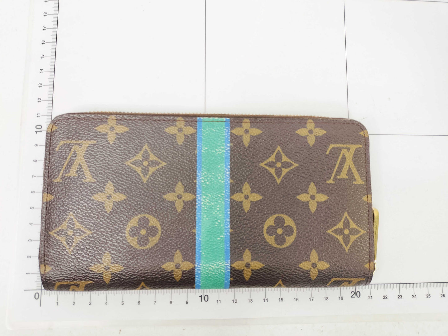 LOUIS VUITTON Monogram Monogram Zippy Wallet M42616 Wallet
