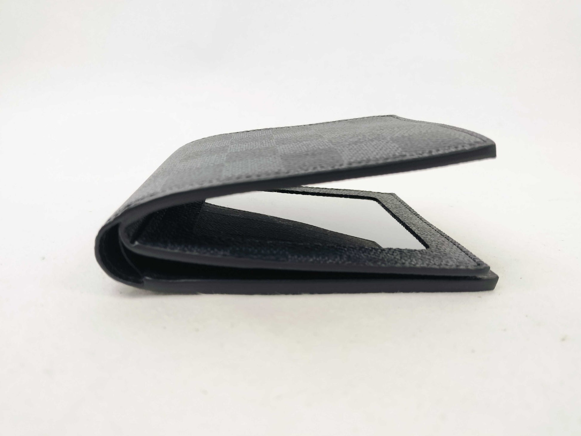 LOUIS VUITTON Damier Graffit Portefeuil Amerigo NM N60053 Wallet