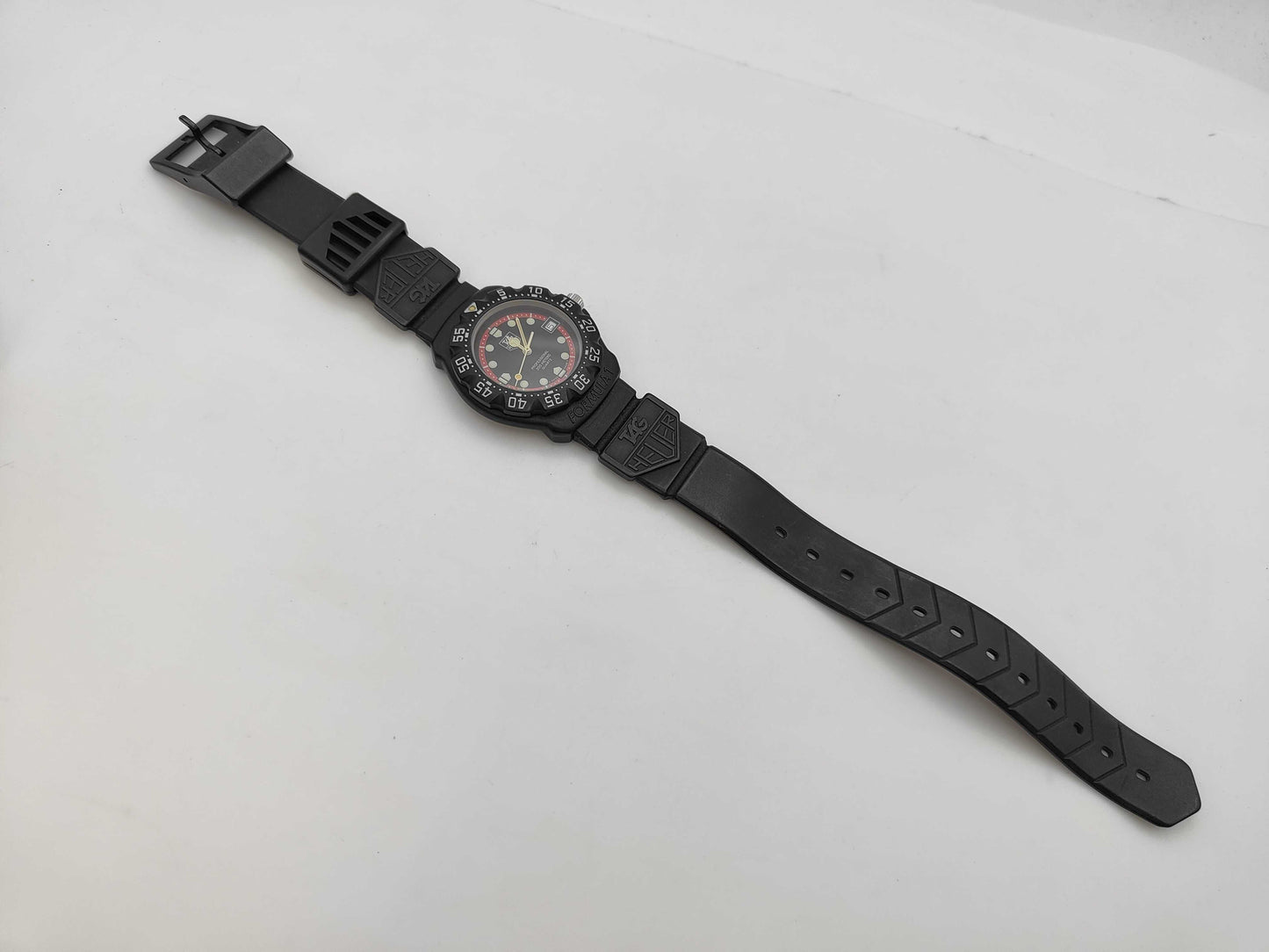 TAG Heuer 383.513/1 Quartz Black Dial Boy's Watch