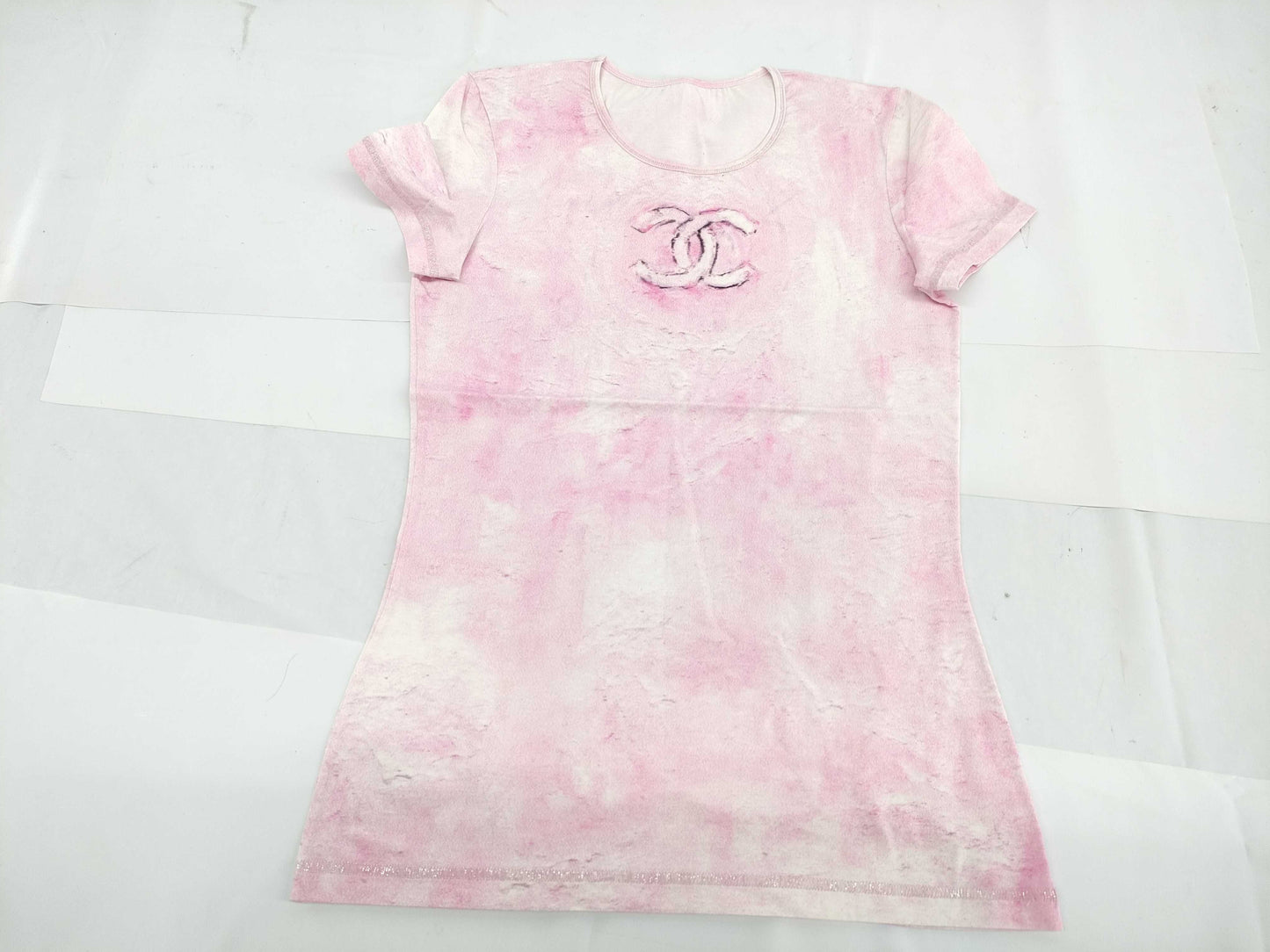 CHANEL T-shirt