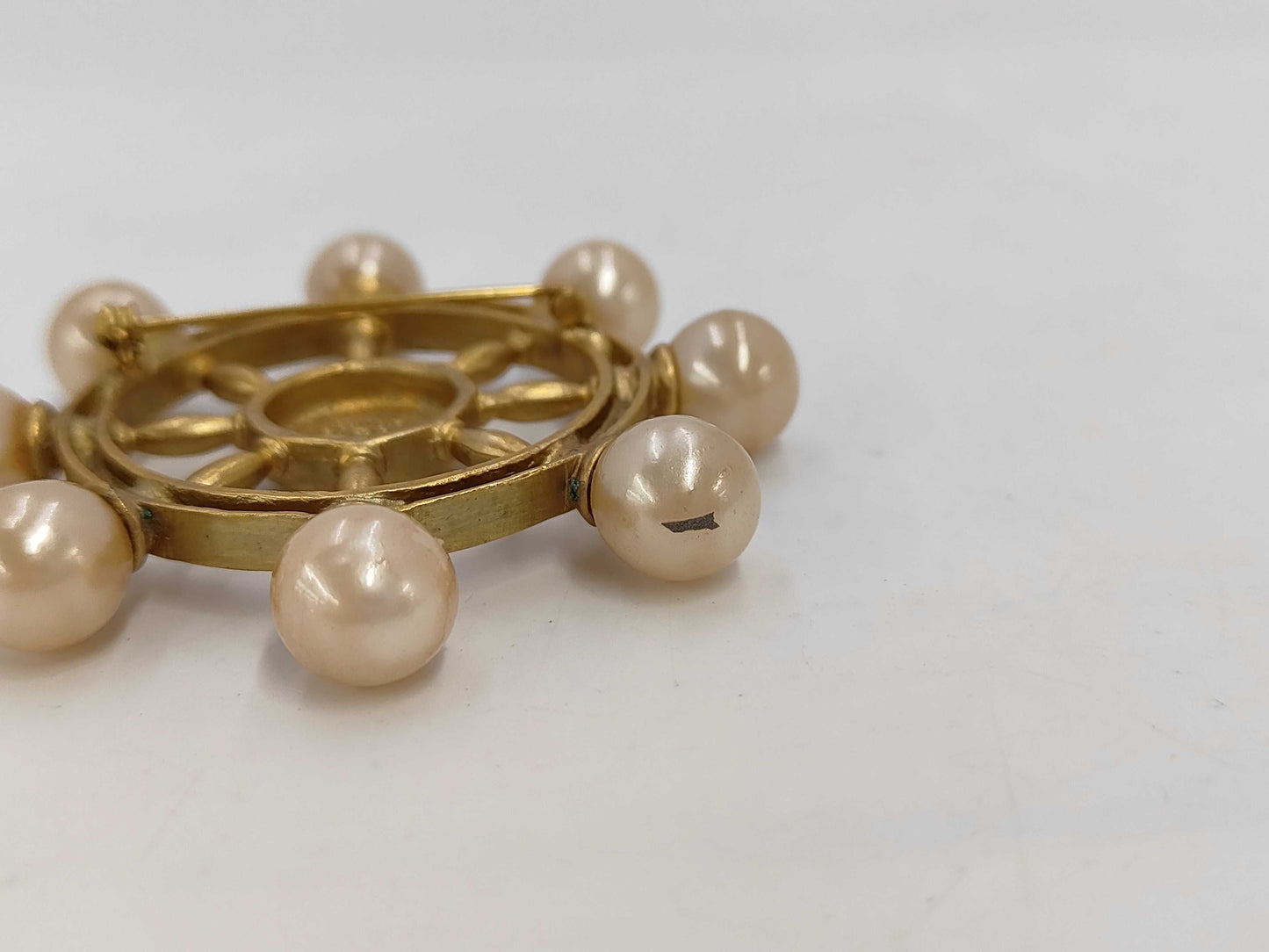 CHANEL Rudder Pearl Brooch 94P Brooch