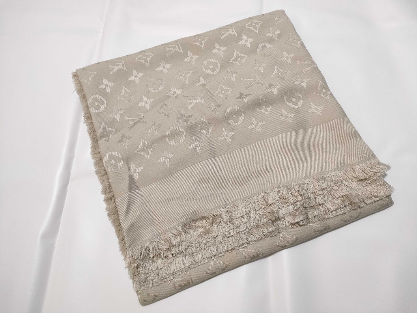 LOUIS VUITTON Monogram Stole Scarf