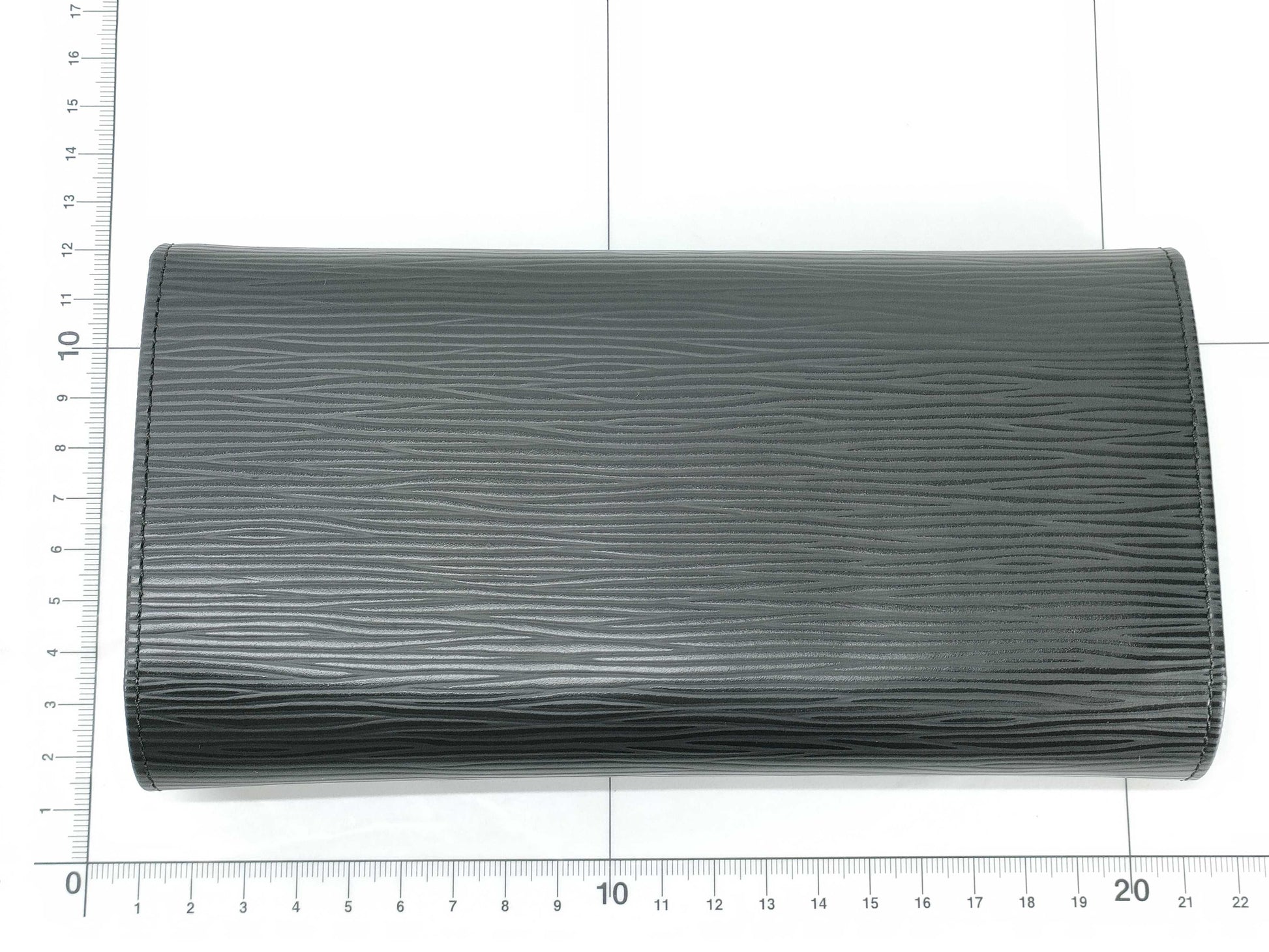 LOUIS VUITTON Epi Louis Vuitton Epi Porte-Feuille International Long Wallet Unused Accessories: Box / Storage Bag Wallet