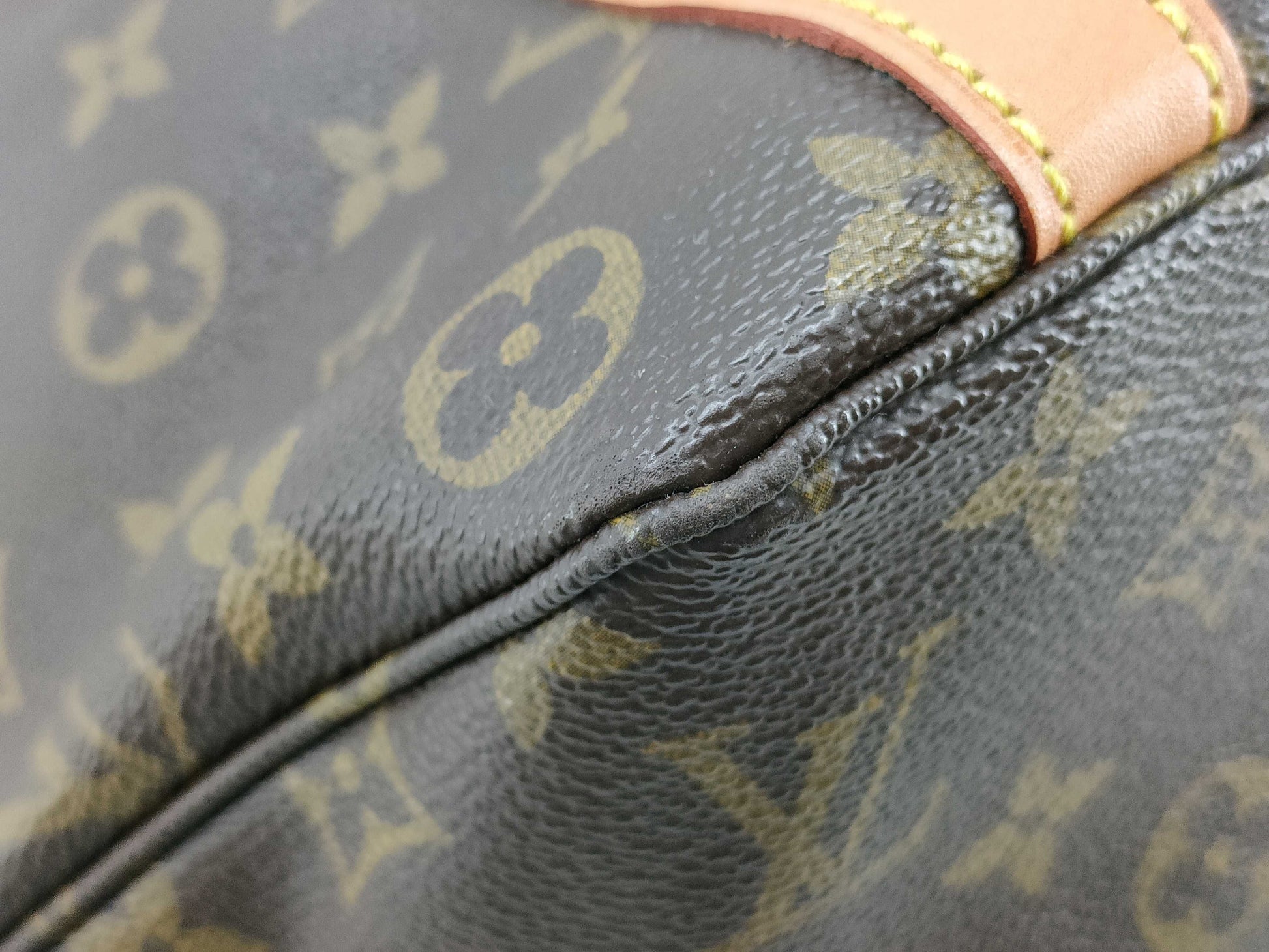 LOUIS VUITTON Monogram Louis Vuitton Monogram Sack Shopping Accessories: Pouch Tote Bag