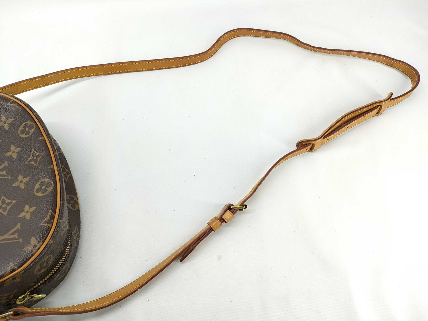 LOUIS VUITTON Monogram Louis Vuitton Blower Monogram M51221 BA0083 Shoulder Bag