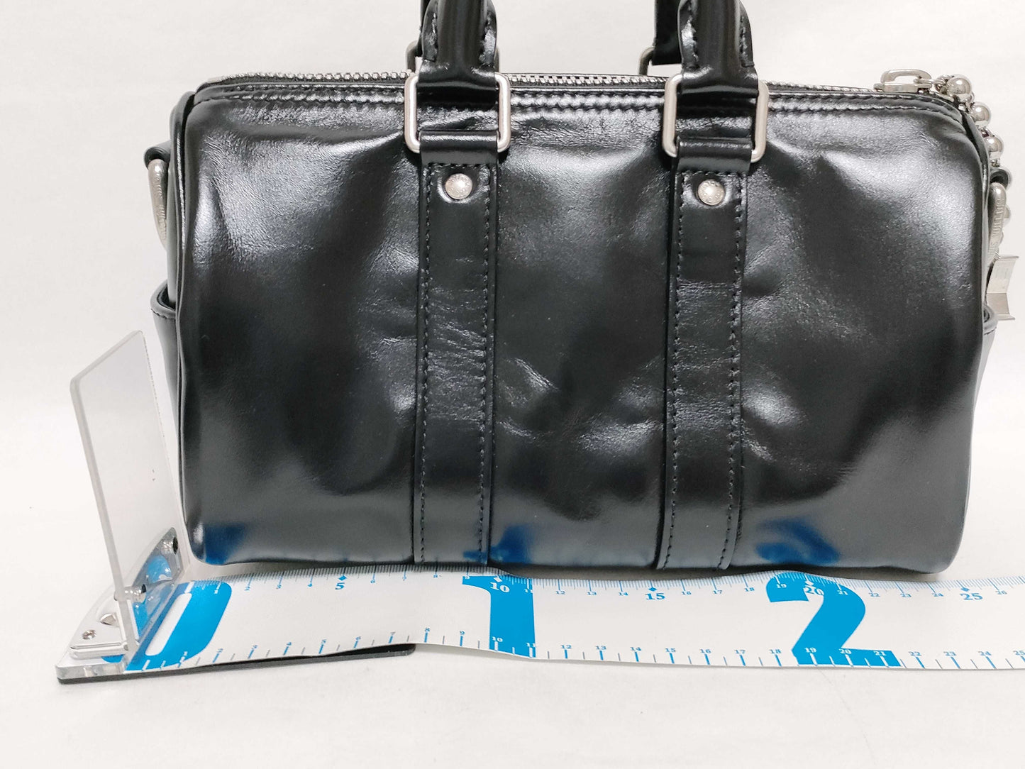 LOUIS VUITTON LV Night Keepall Cargo Bandouliere 25 M13988 RFID. Accessories: Box, dust bag, receipt, paper bag.