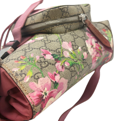 GUCCI GG Supreme Floral Rucksack Rucksack