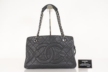 CHANEL Caviar Big Coco Chain Tote 14th Tote Bag