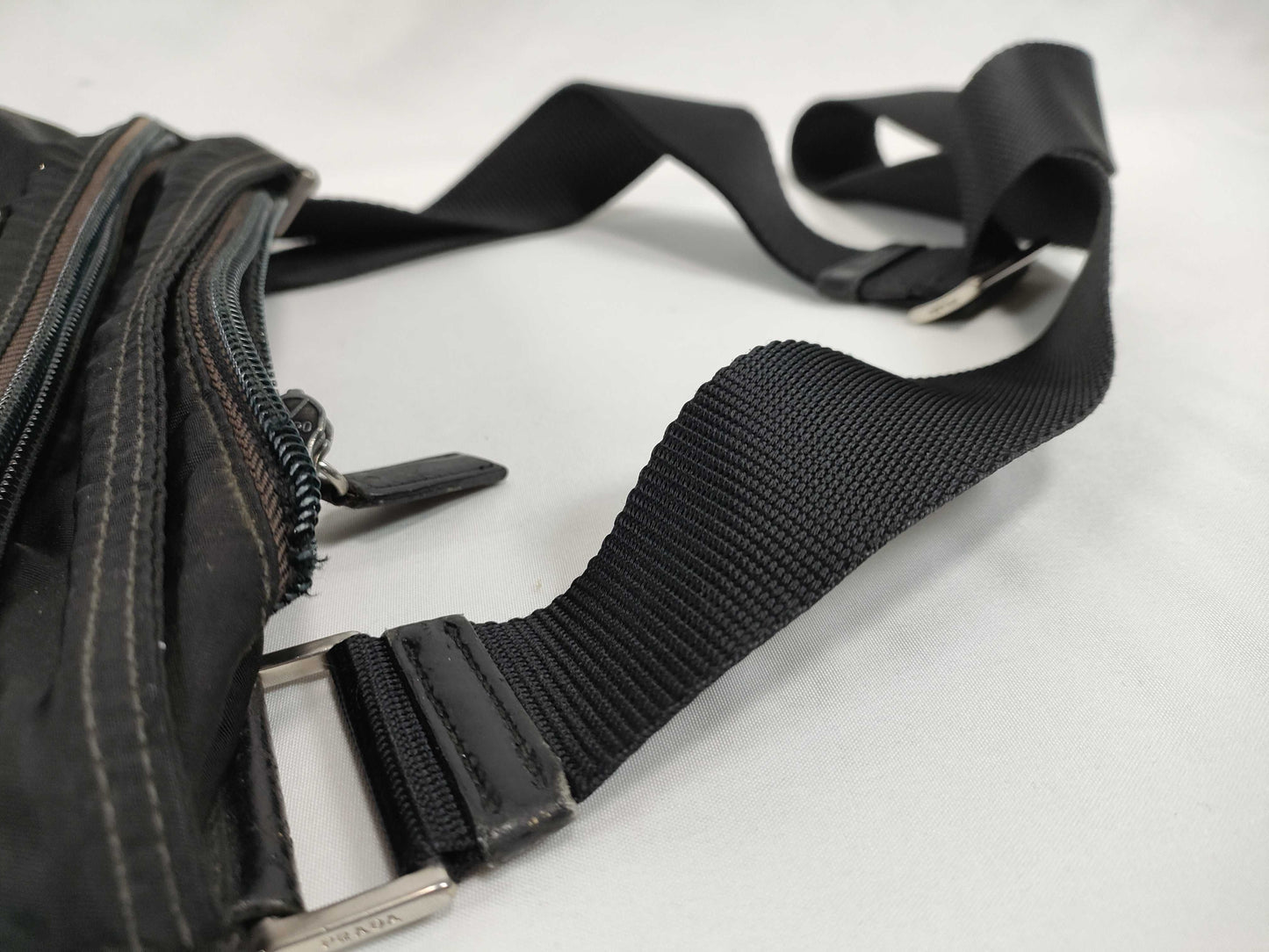 PRADA Nylon Nylon Black Triangle Logo Plate No Gusset White Tag Zipper: LAMPO Shoulder Bag