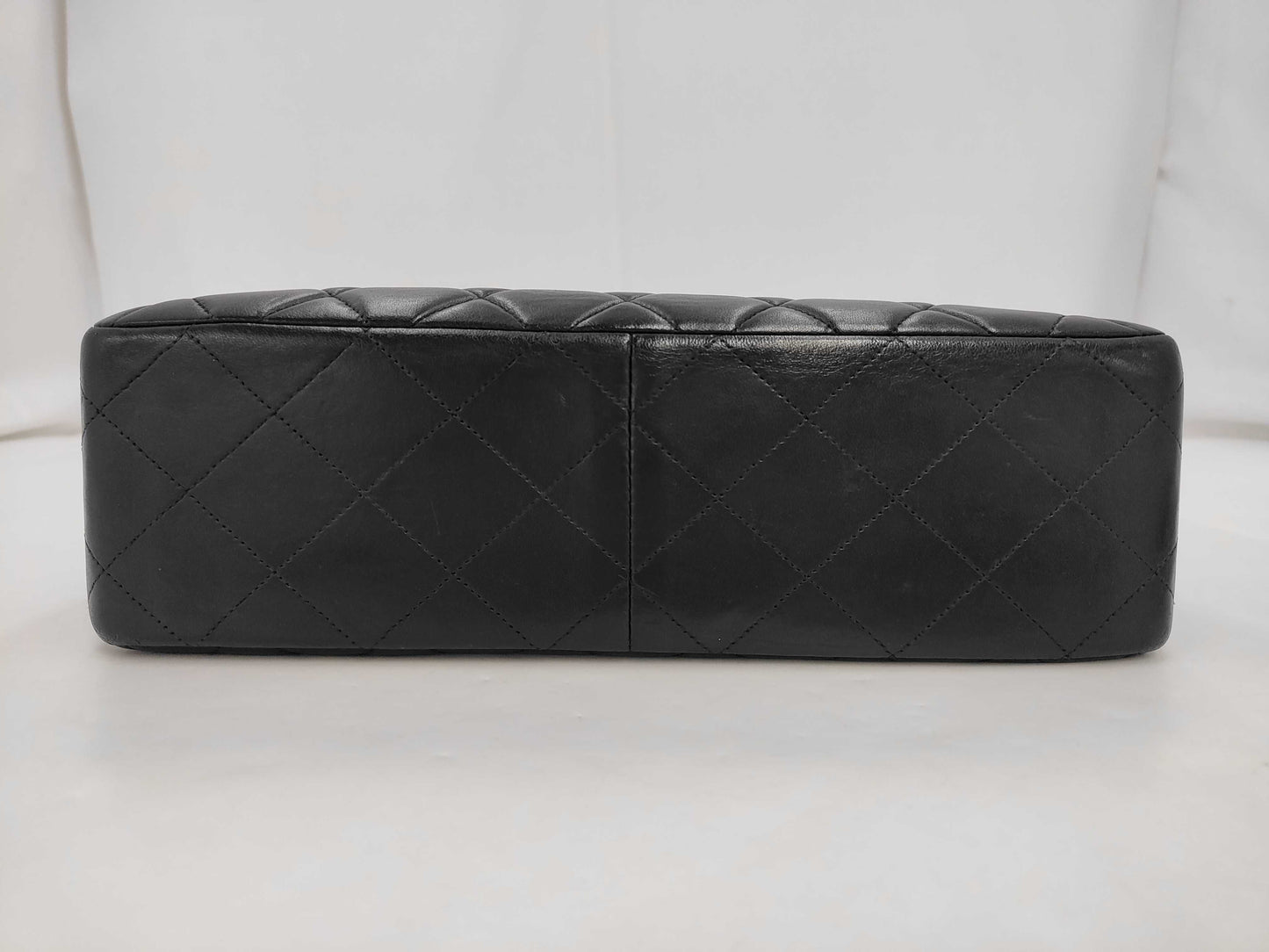 CHANEL Chain Shoulder Bag in Black and Gold