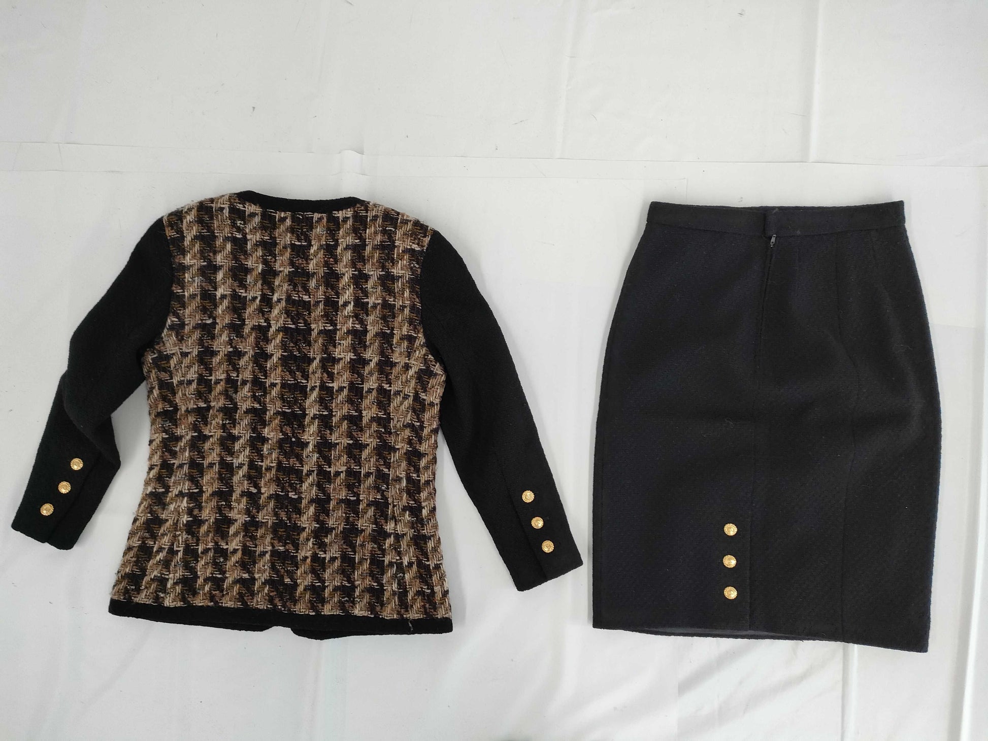 CHANEL Fall/Winter Jacket and Skirt Tweed Set, Wool and Acrylic, Black and Brown Multi, #34 Other Apparel
