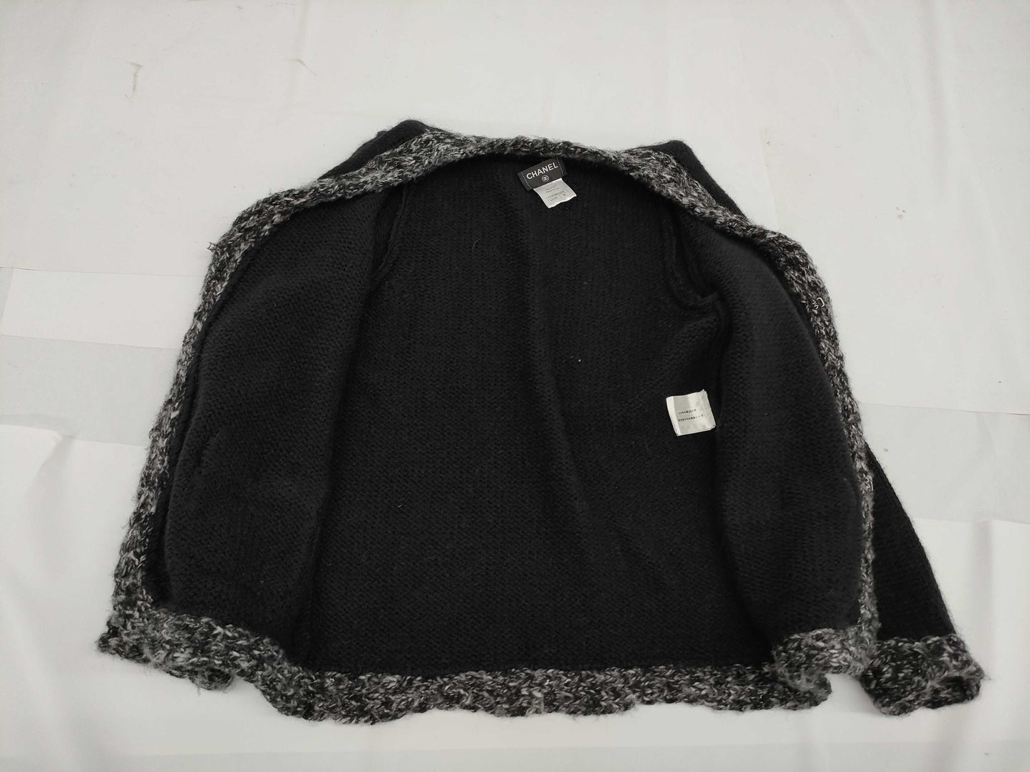 CHANEL Fall/Winter Knit Cardigan, Wool/Acrylic/Alpaca/Cashmere/Mohair/Nylon, Black/Gray, #38