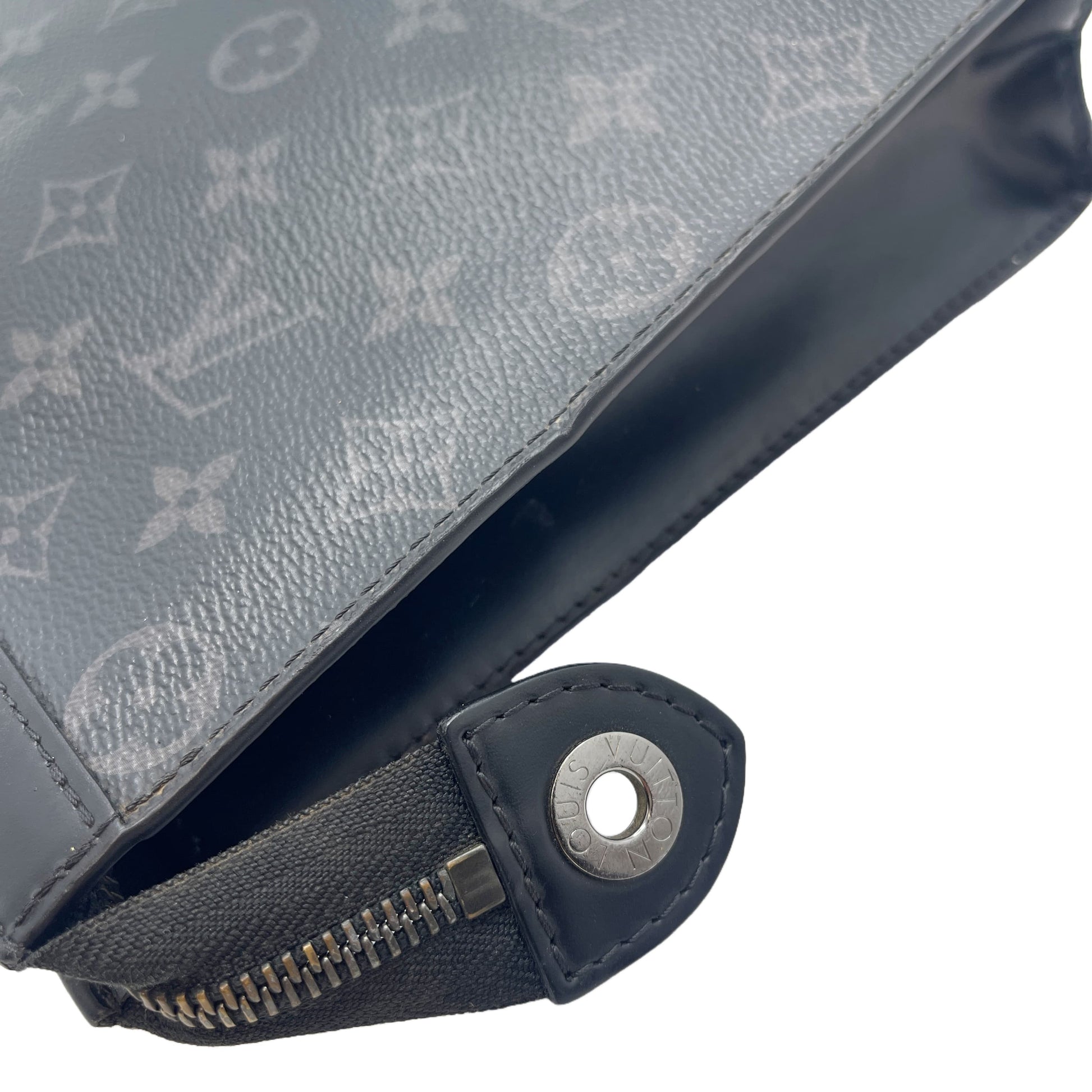 LOUIS VUITTON Louis Vuitton Monogram Pochette Voyage MM Crunch Bag Clutch Bag