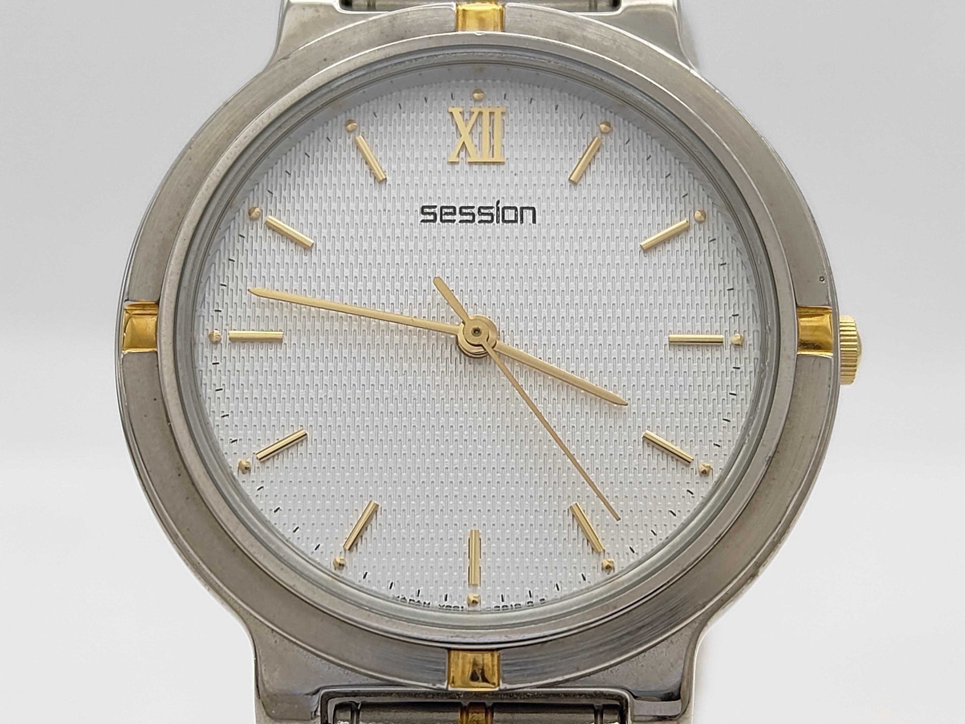 SEIKO V801-111A 0D1545 Quartz Women's Watch