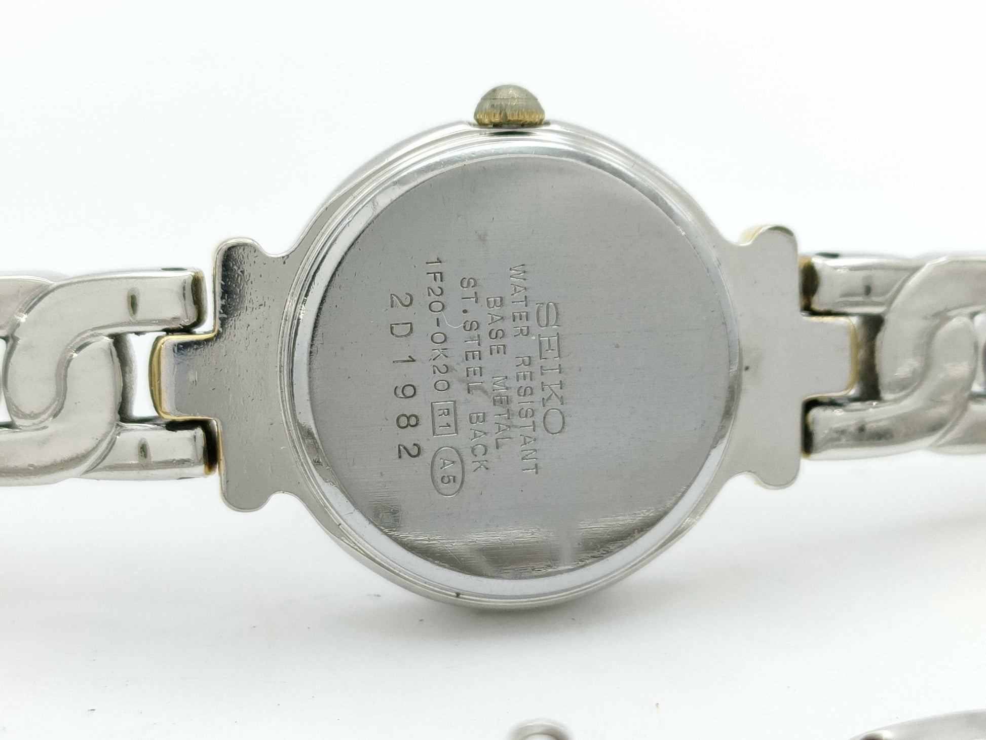 SEIKO 1F20-0K20 2D1982 Quartz Women's Watch