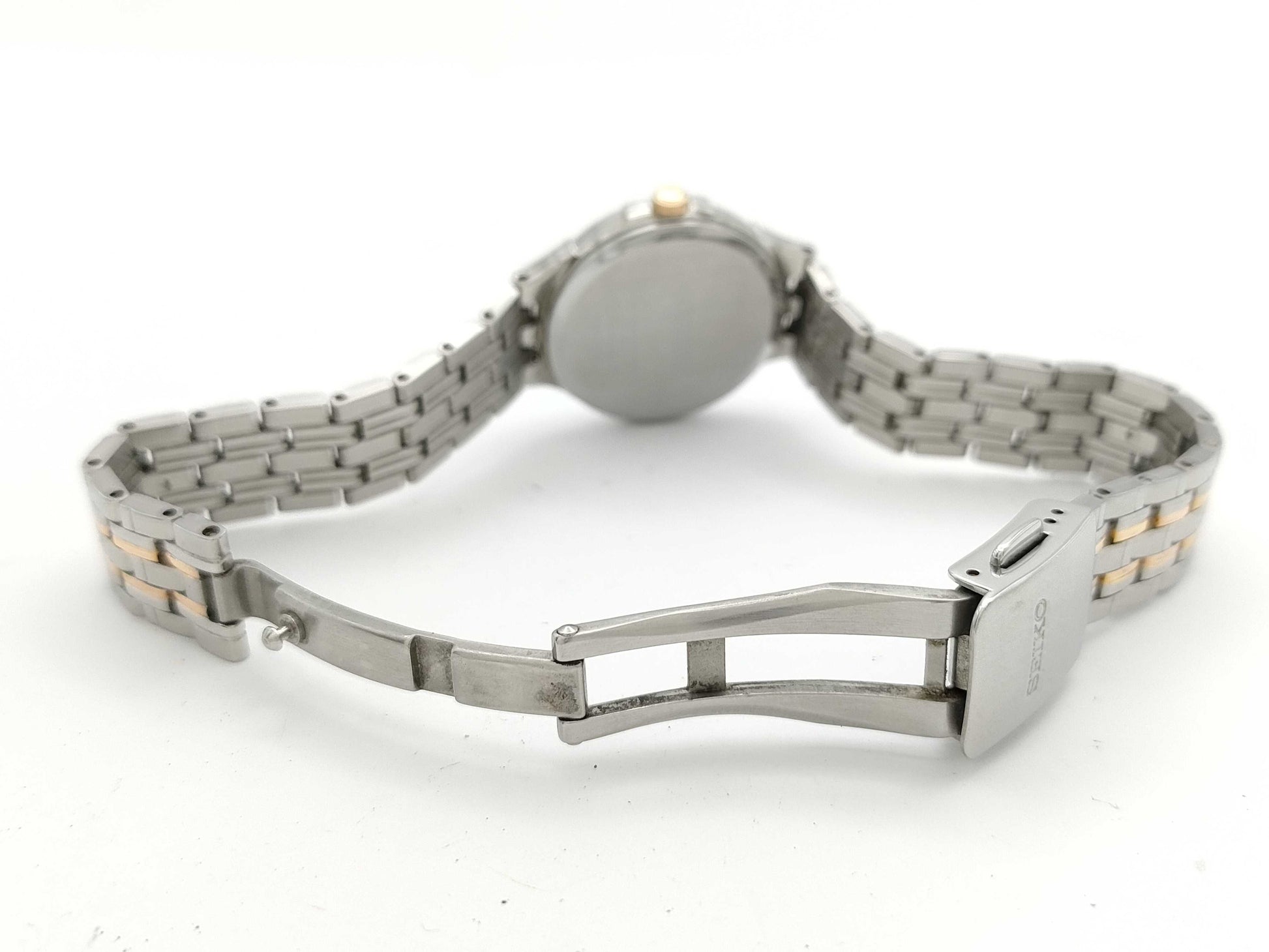 SEIKO V181-0AP0 570073 Shell Dial Solar Women's Watch