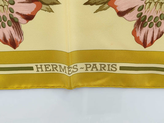 HERMES scarf