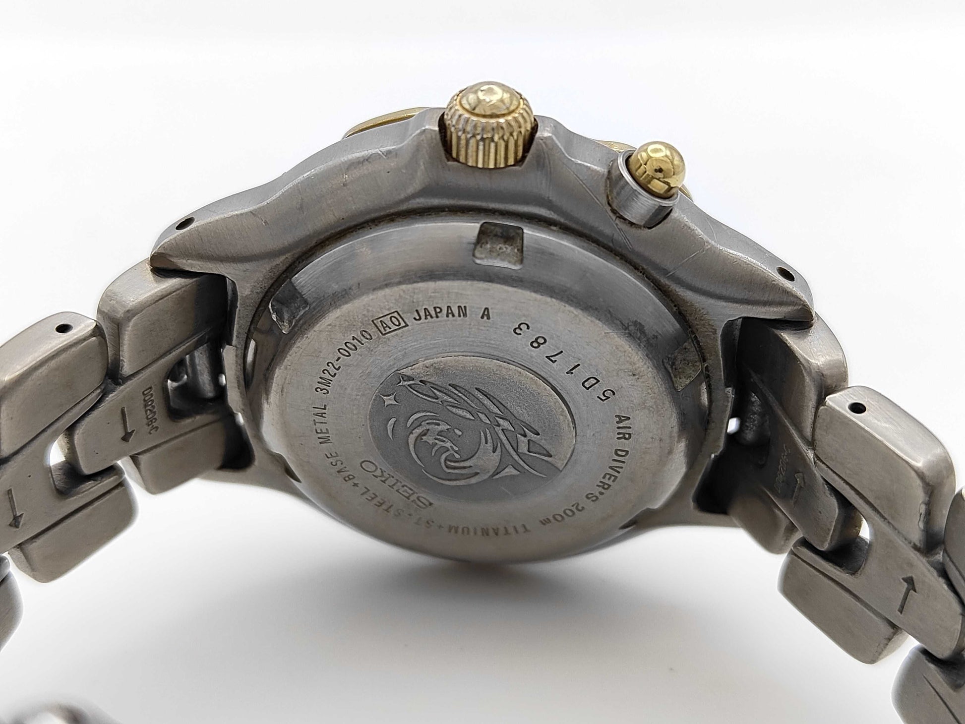 SEIKO 3M22-0010 5D1783 Quartz Men's Watch