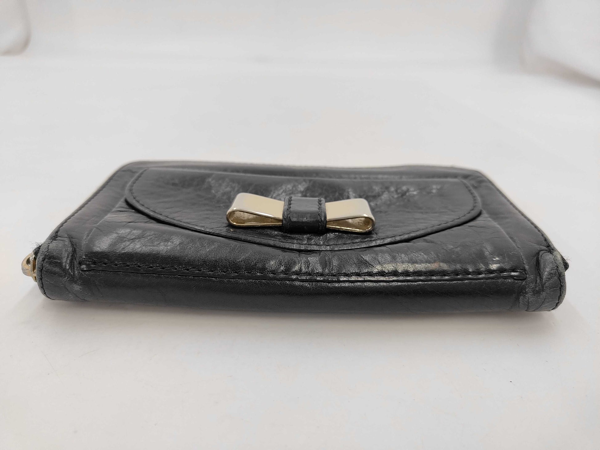 chloe Chloe Round Zipper Wallet