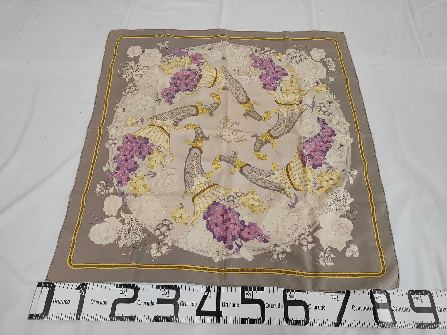 HERMES Boyfriend 2-Piece Set Summary Scarf