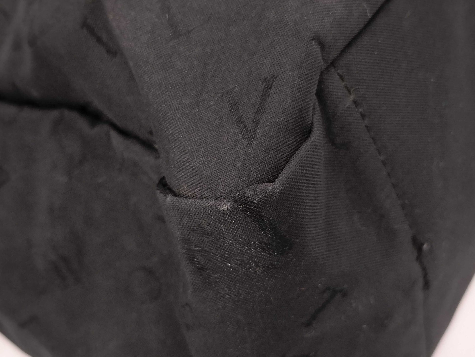 VINCENZO VALENTINO Boston bag