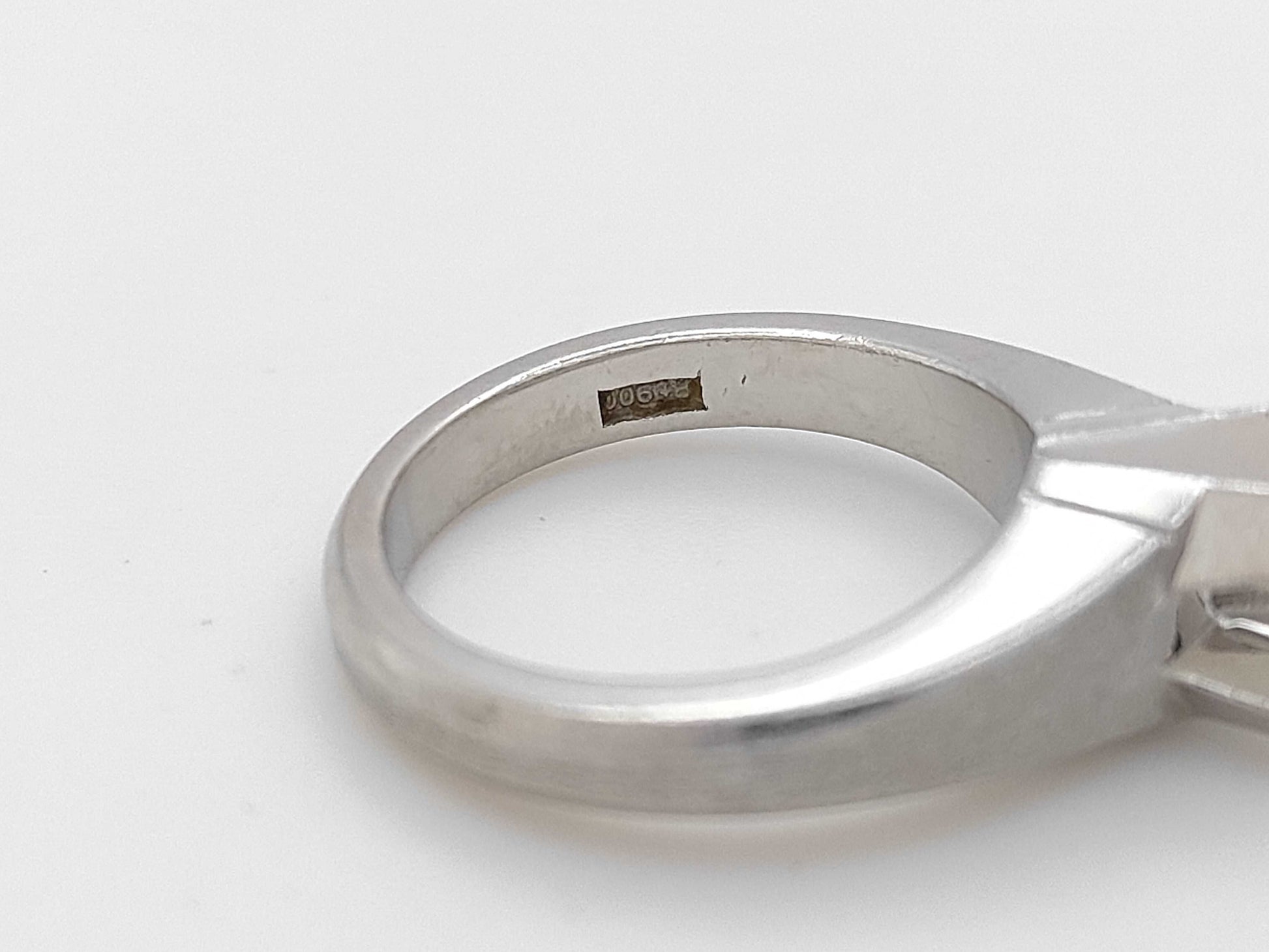 D0.905ct Pt900 11.6g Ring 