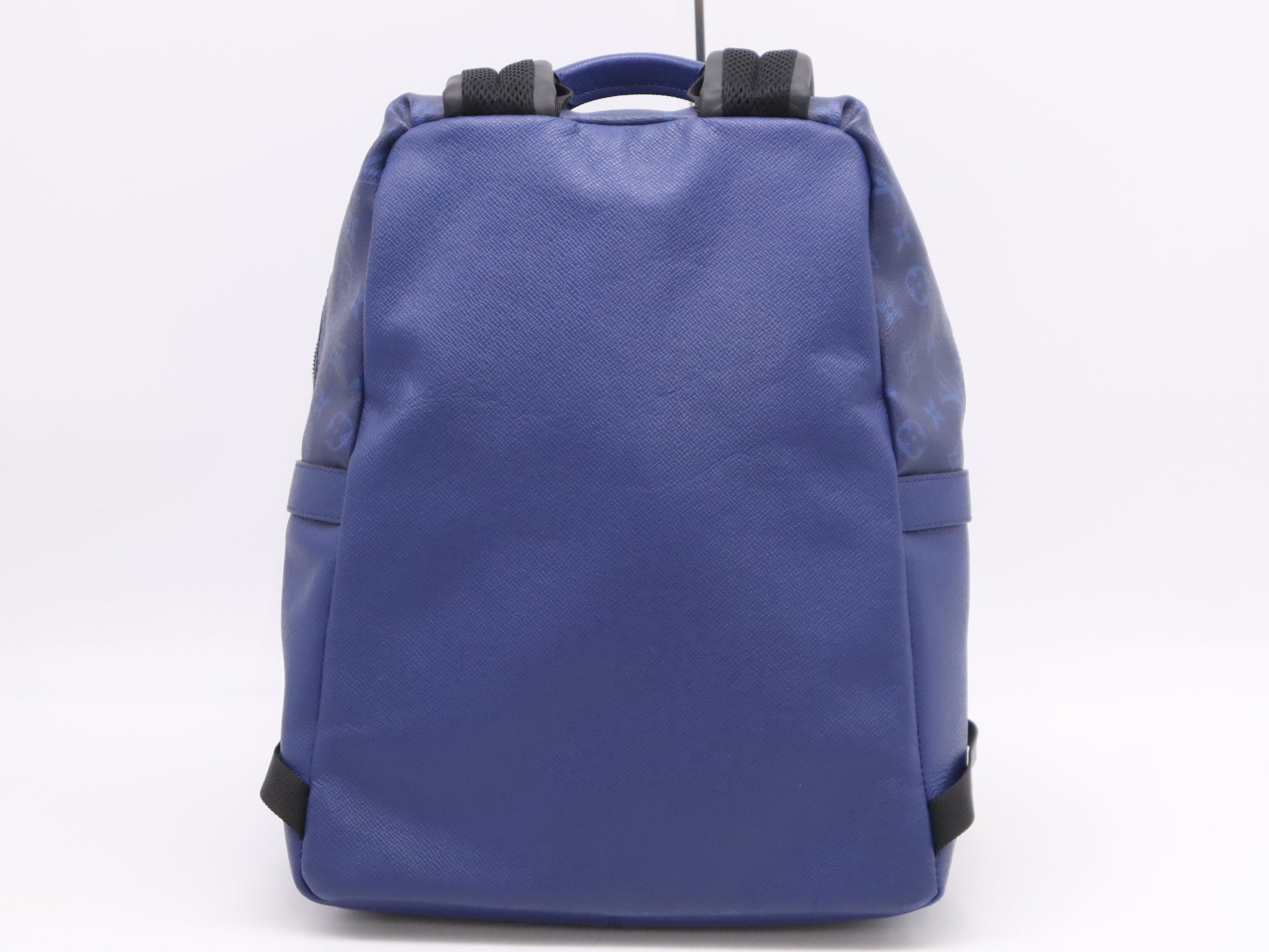 LOUIS VUITTON M30229 Taiga Rama Discovery Backpack Cobalt