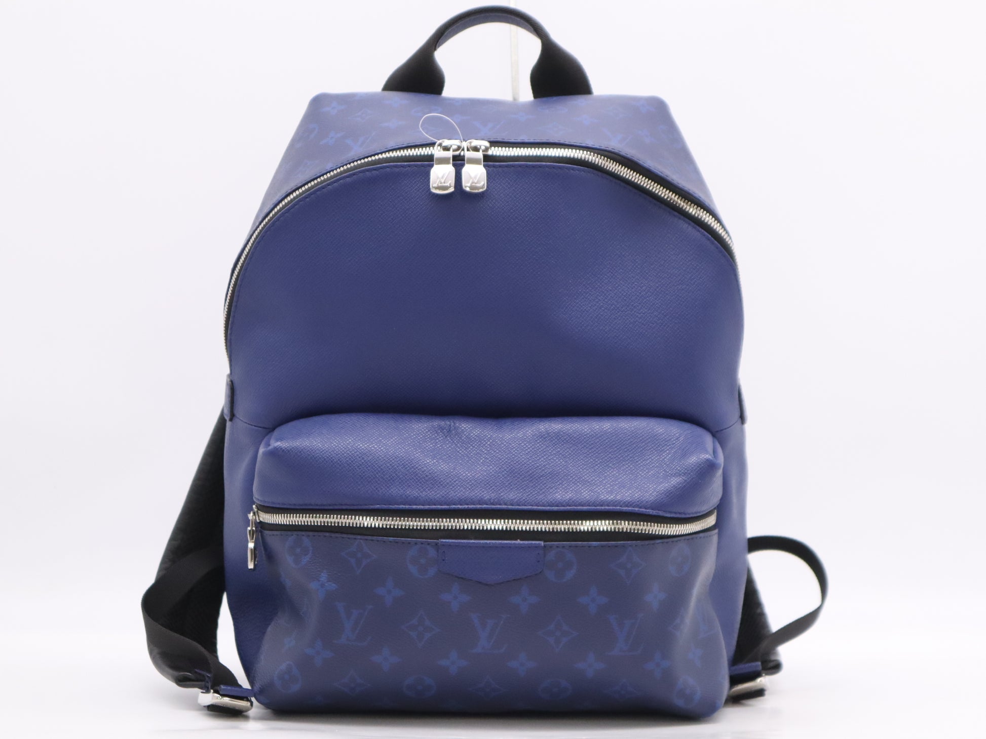 LOUIS VUITTON M30229 Taiga Rama Discovery Backpack Cobalt