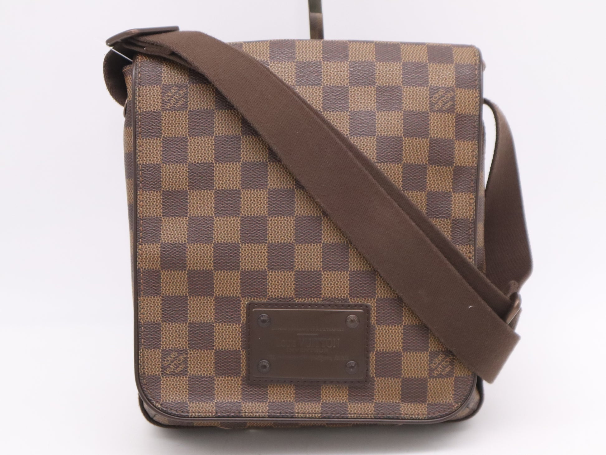 LOUIS VUITTON N51210 Damier Brooklyn PM Shoulder Bag