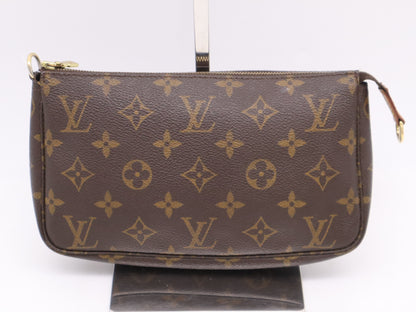 LOUIS VUITTON M51980 Monogram Pochette Accessory Pouch