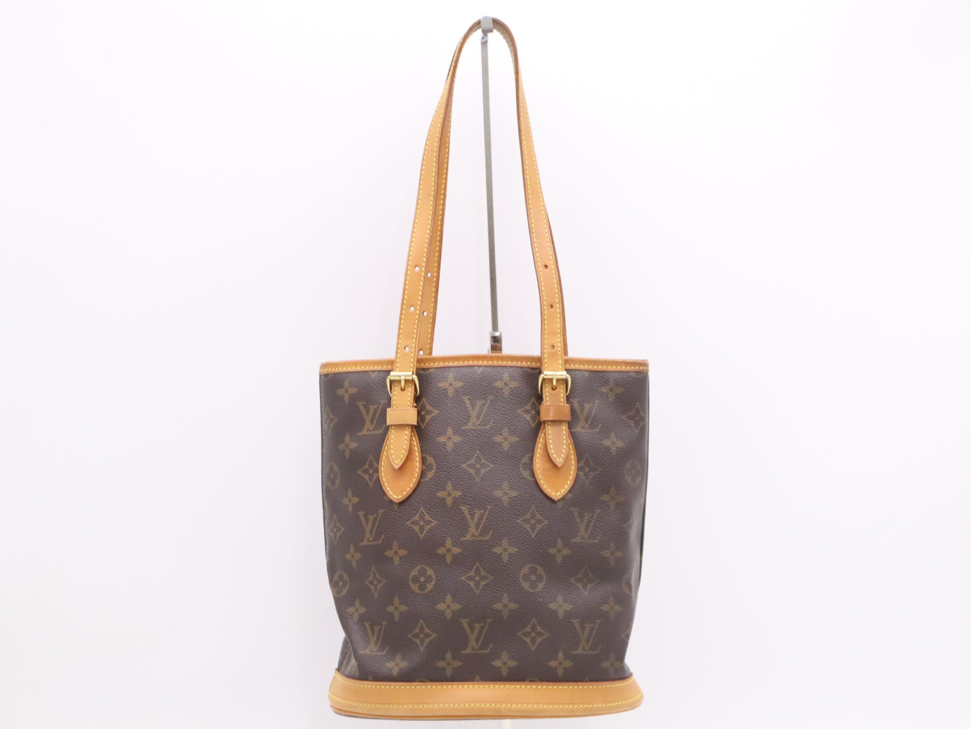 LOUIS VUITTON M42238 Monogram Bucket PM Shoulder Bag