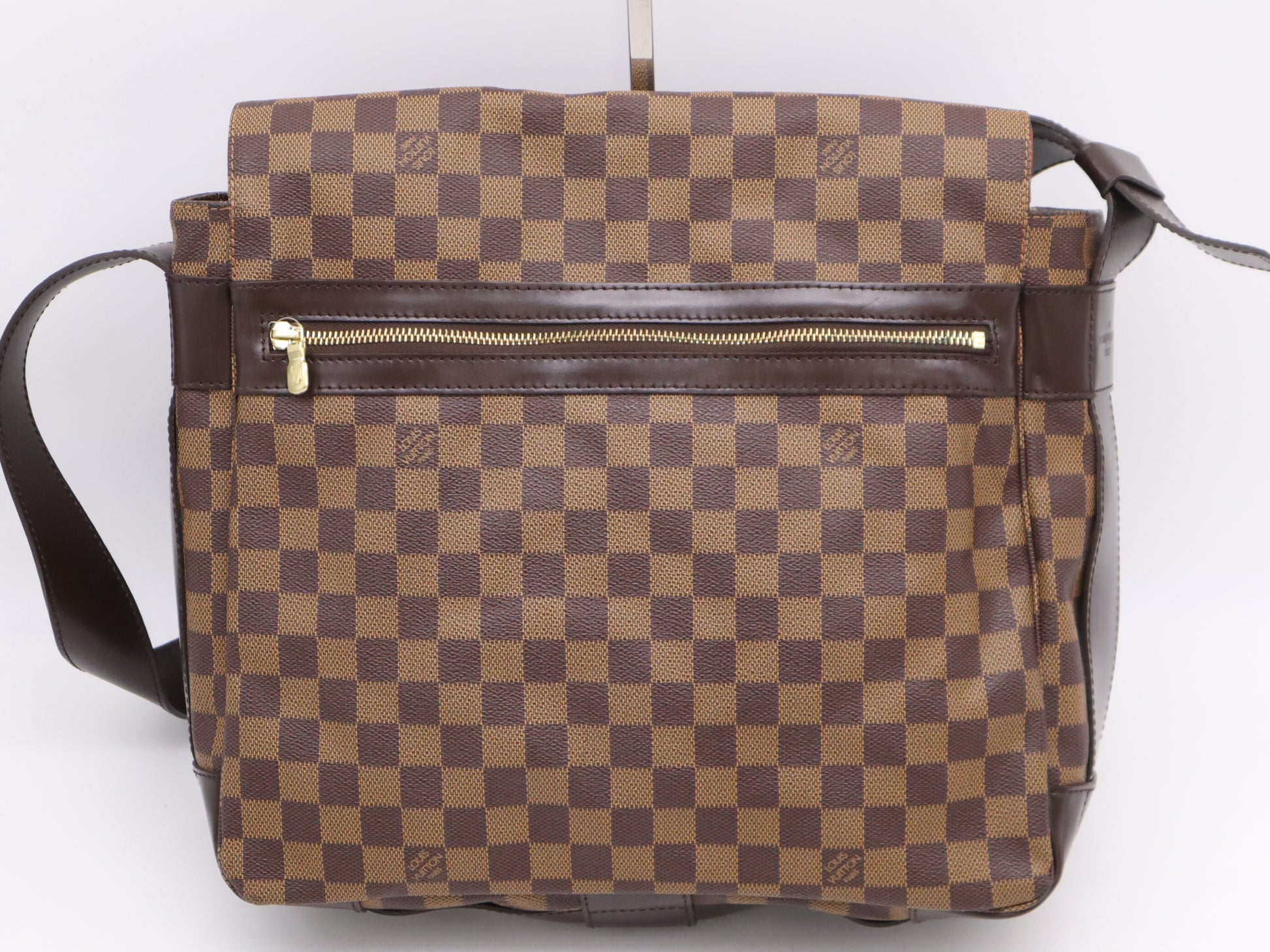 LOUIS VUITTON N45258 Damier Bastille Shoulder Bag
