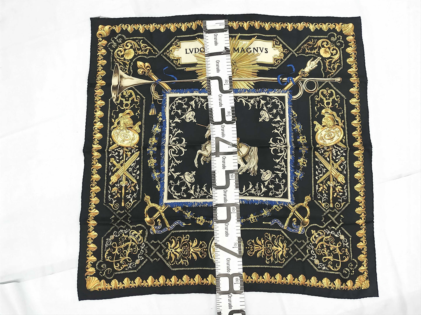 HERMES Silk Carré 90 LVDOVICVS MAGNVS Louis XIV on a White Horse Black Multicolor Scarf