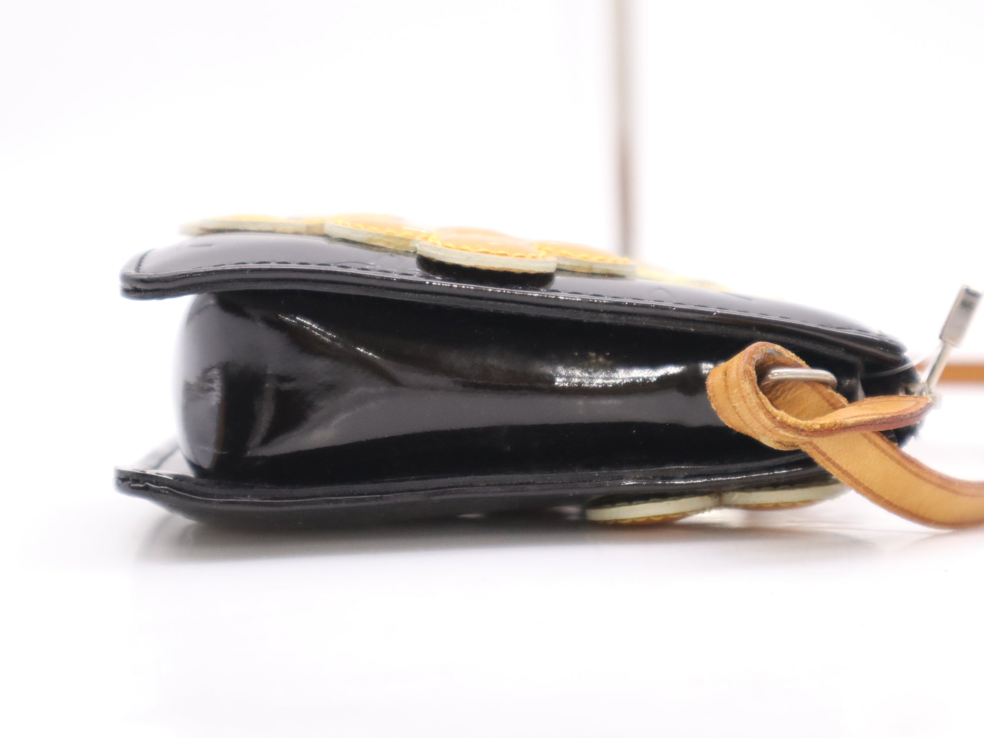 LOUIS VUITTON M92245 Verniflower Lexington Black Pouch