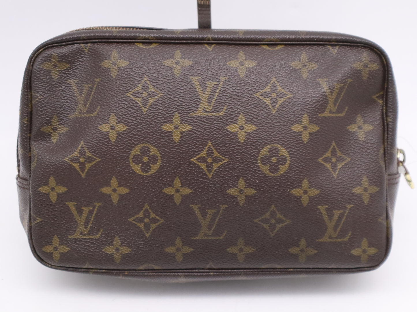 LOUIS VUITTON M47524 Monogram Truss Toilette 23 Pouch