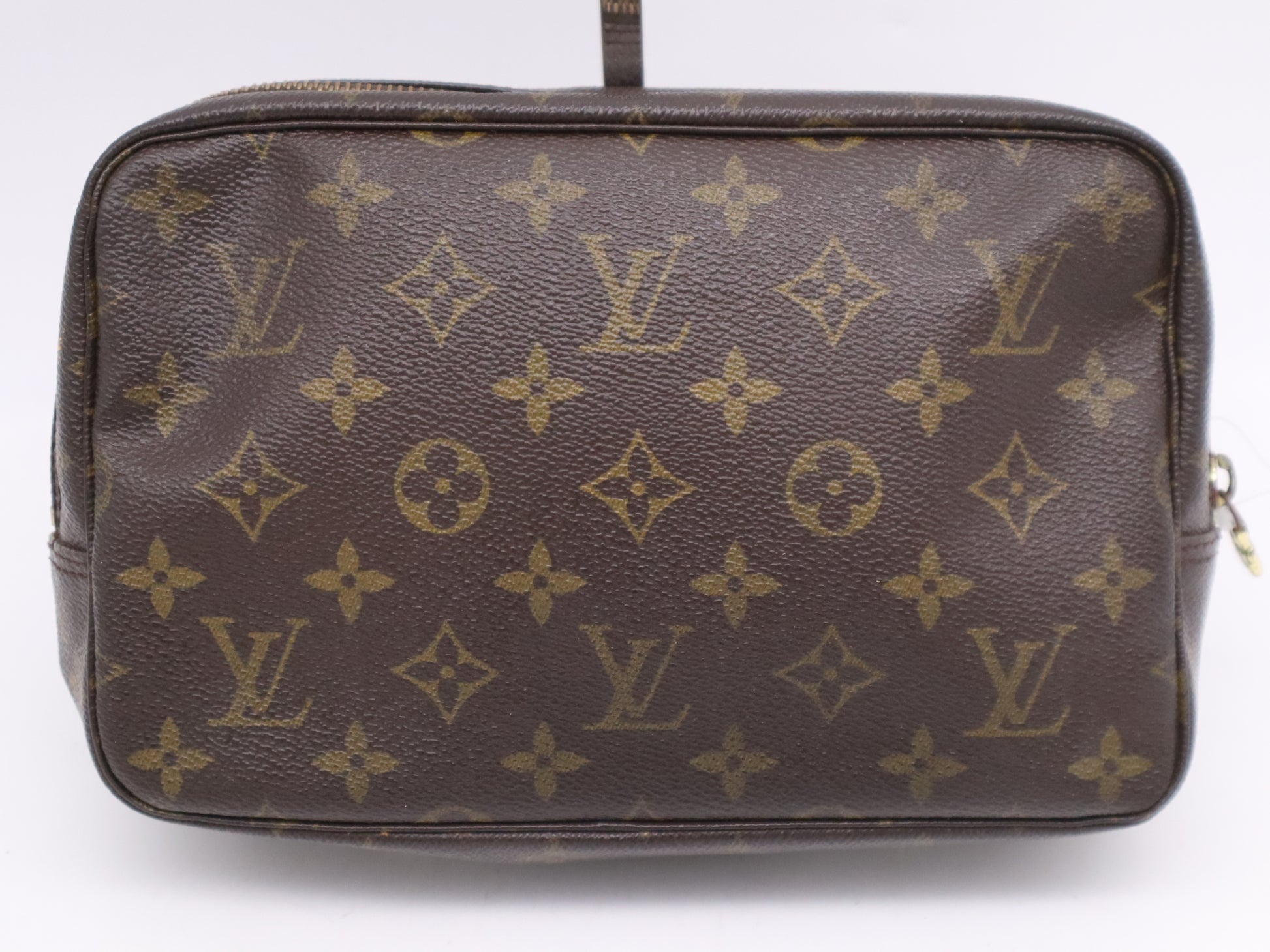 LOUIS VUITTON M47524 Monogram Truss Toilette 23 Pouch