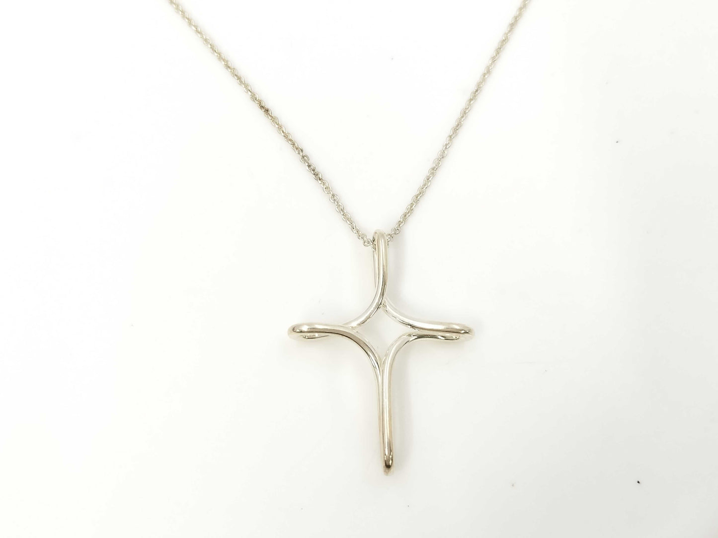 Tiffany & Co. SV925 Infinity Cross Necklace Silver Necklace