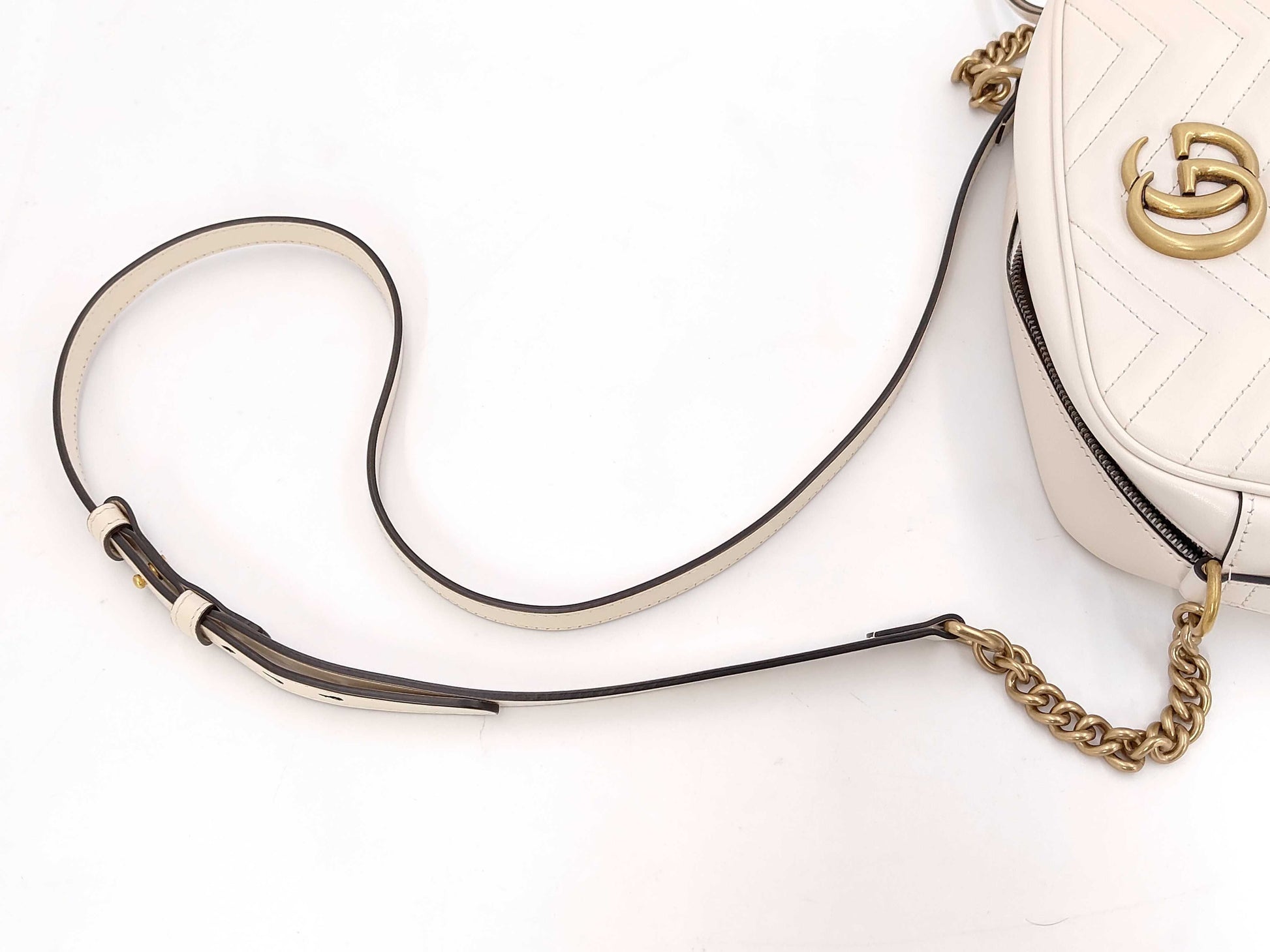 GUCCI 447632-520981 GG Marmont White Shoulder Bag with Dust Bag D040193224