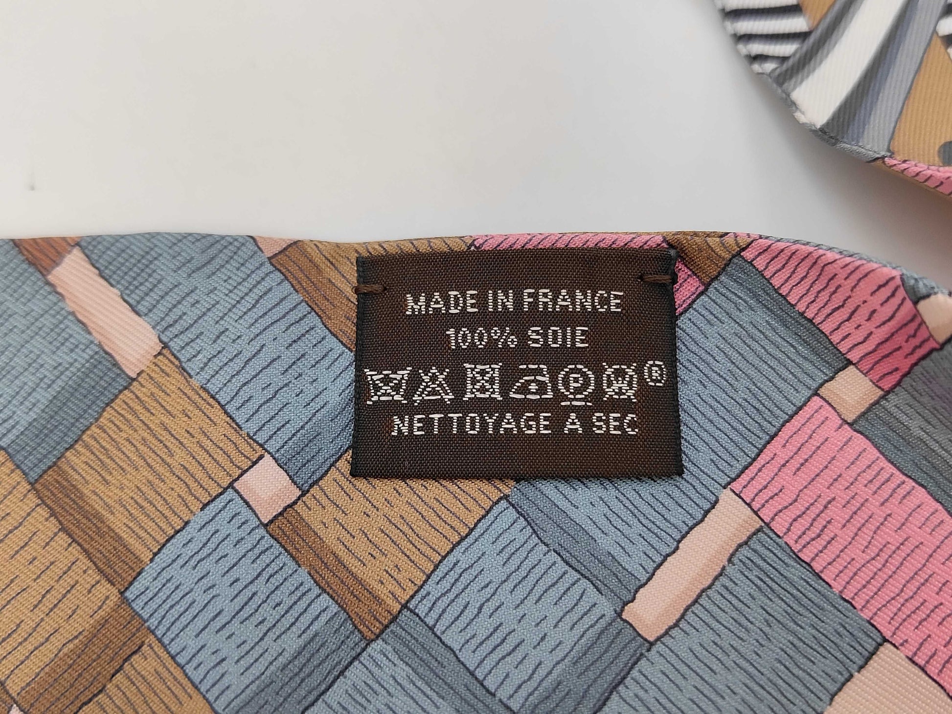 HERMES Silk Twilly Chemise with Box, Vieux Rose, Gray, Camel