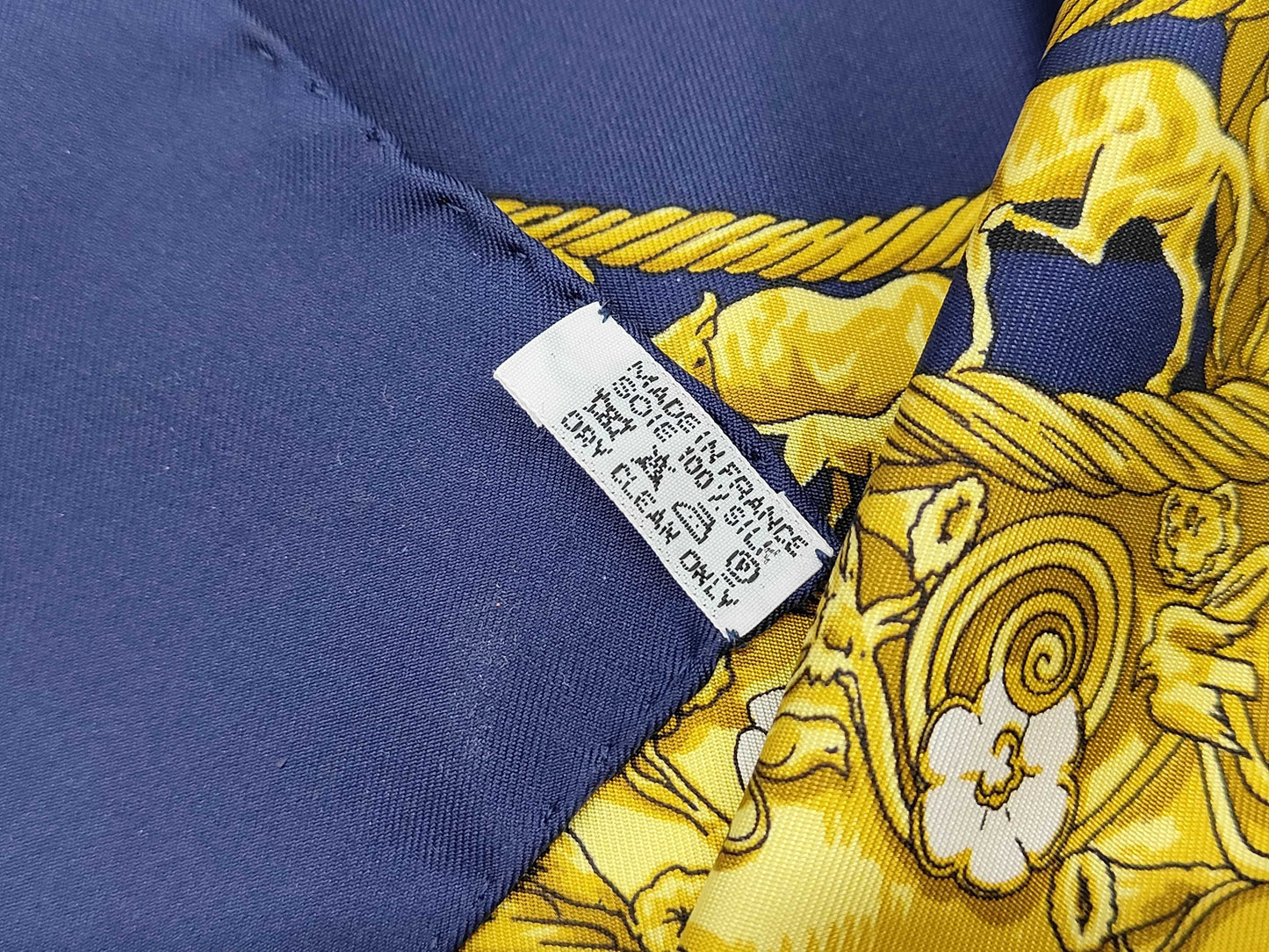 HERMES Silk Carré 90 "Les Cavaliers D'or" Golden Knights Navy Yellow Scarf with Box