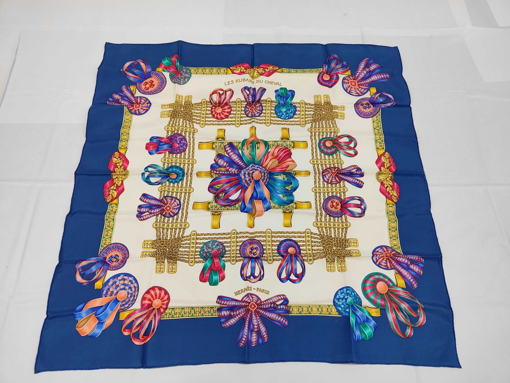 HERMES Silk Carré 90 LES RUBANS DU CHEVAL Horse Ribbon Blue Multicolor Scarf