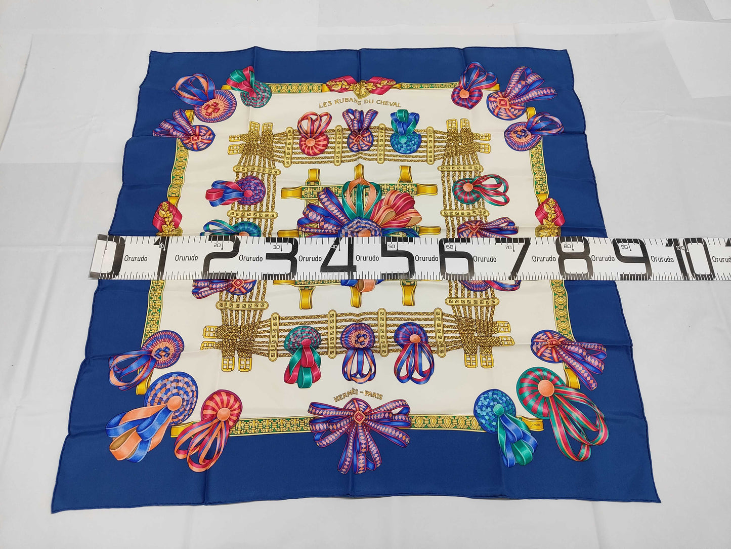 HERMES Silk Carré 90 LES RUBANS DU CHEVAL Horse Ribbon Blue Multicolor Scarf