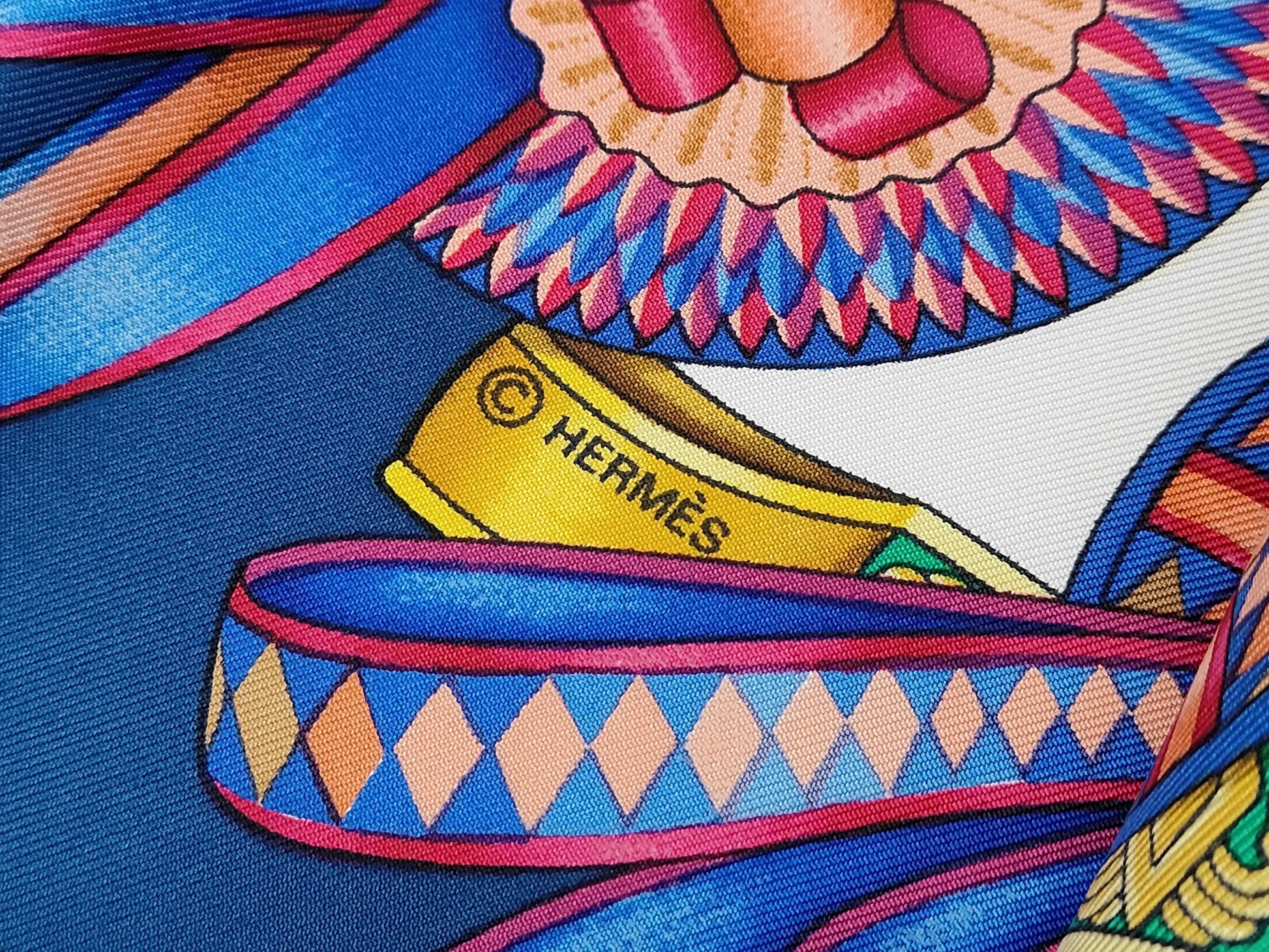 HERMES Silk Carré 90 LES RUBANS DU CHEVAL Horse Ribbon Blue Multicolor Scarf