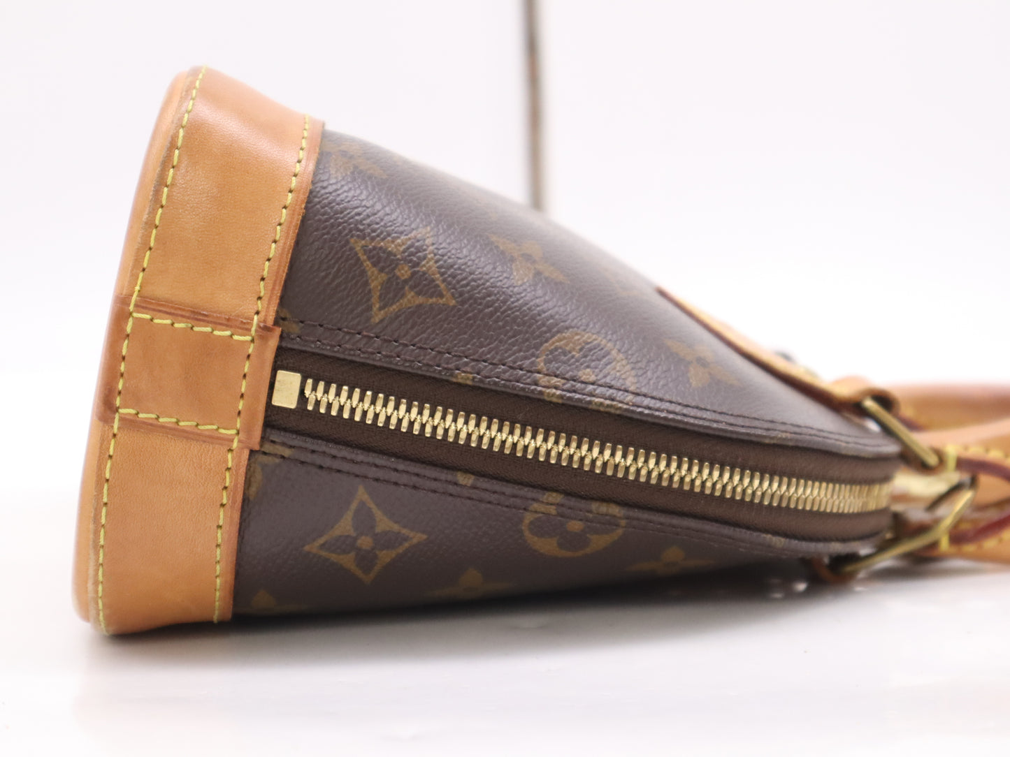 LOUIS VUITTON M53152 Monogram Alma BB Handbag with Shoulder Strap, Padlock, Two Keys, and Clochet, RFID Verified