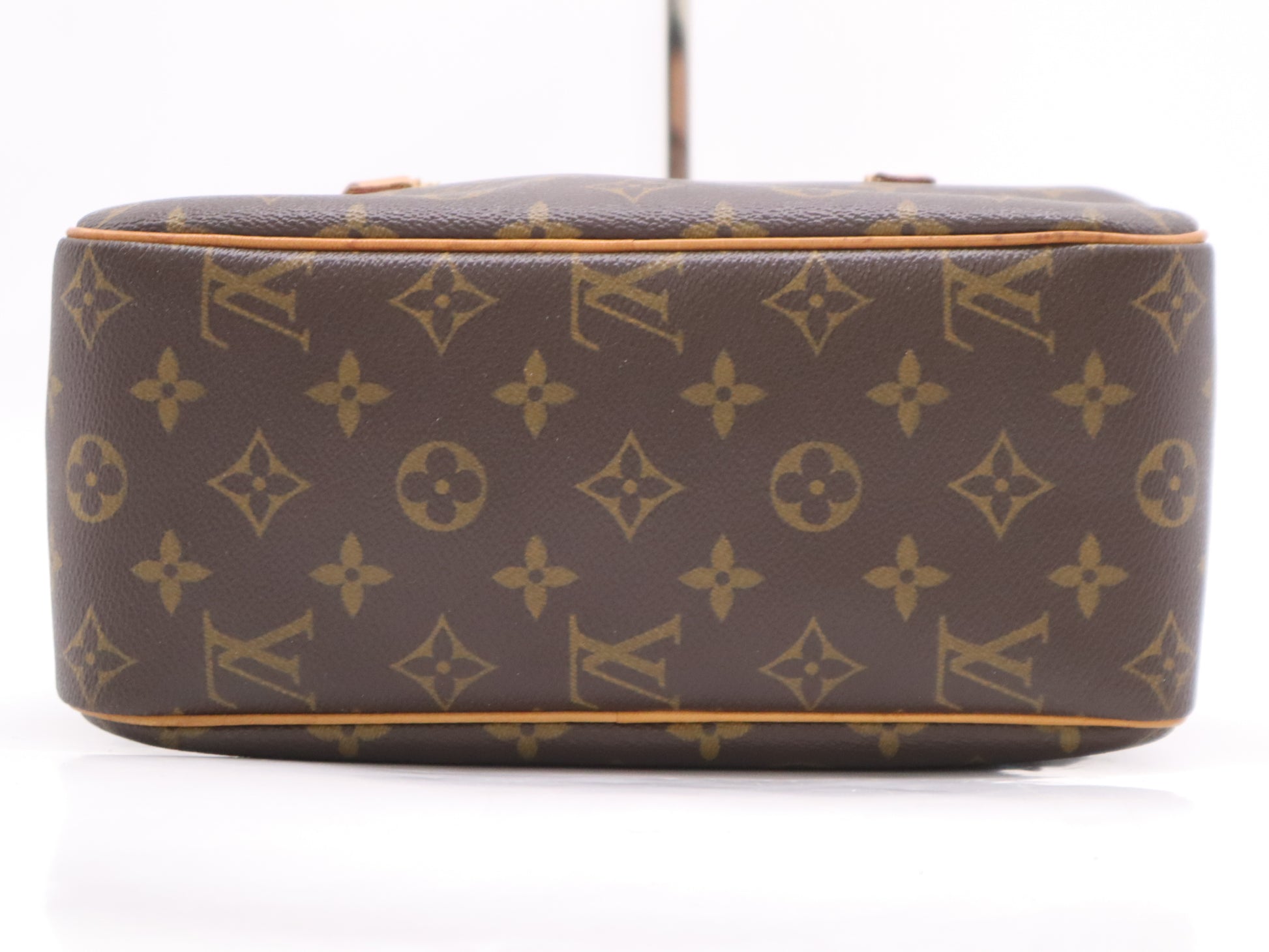 LOUIS VUITTON M51182 Monogram Cite MM Tote Bag