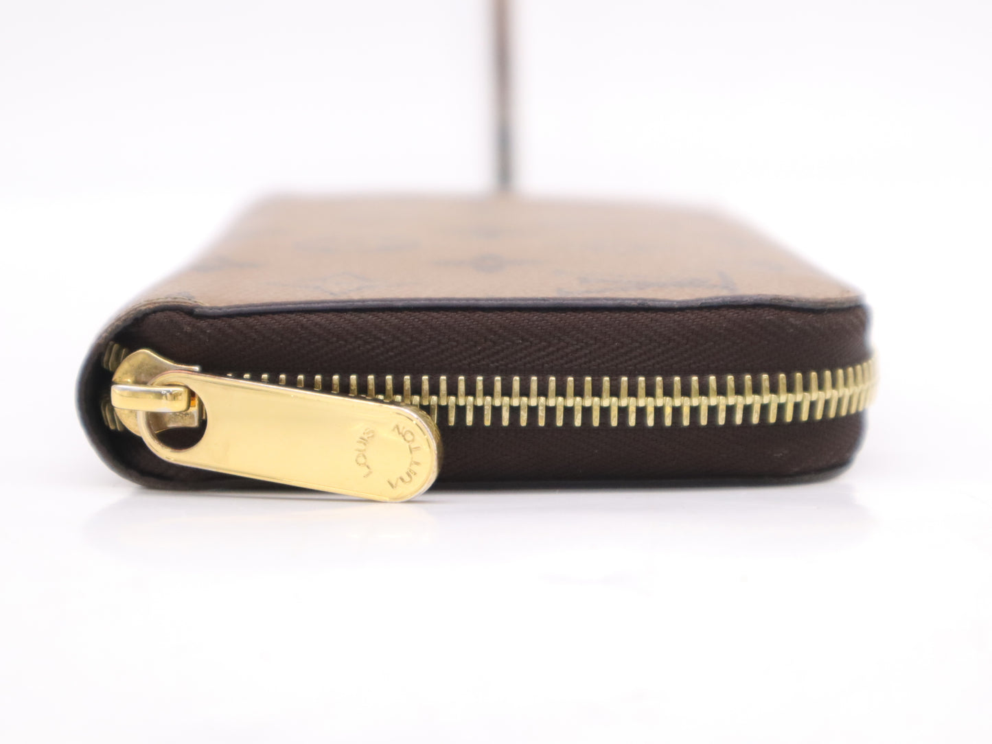 LOUIS VUITTON M82444 Monogram Reverse Zippy Wallet