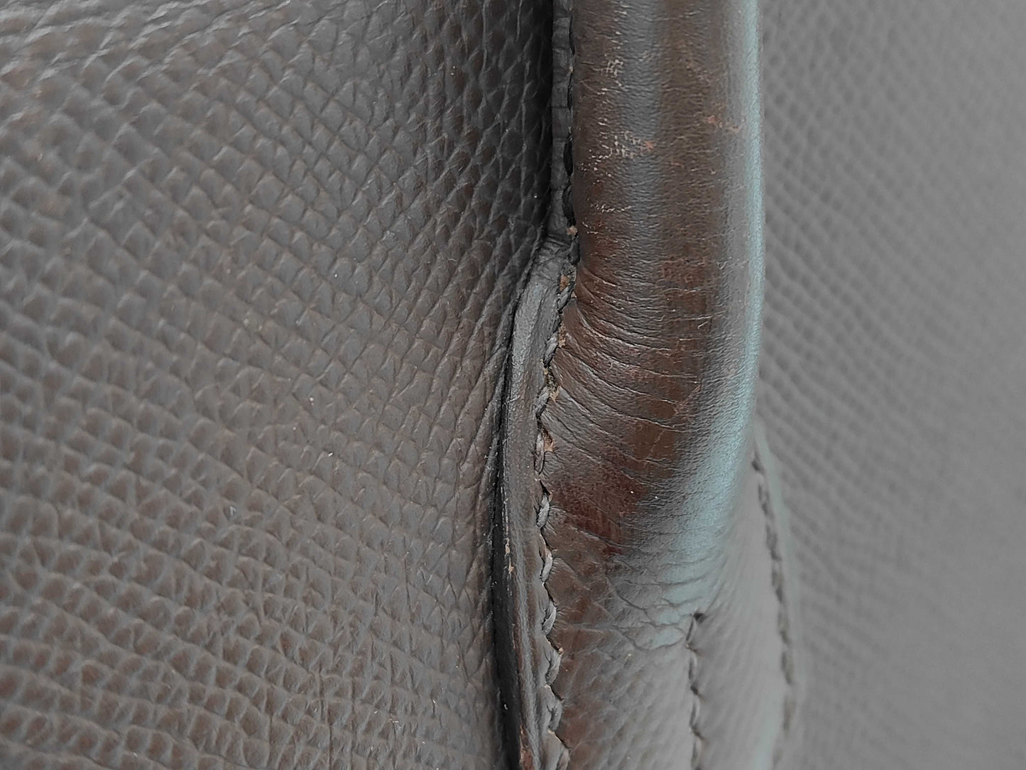 HERMES Birkin 30 Handbag, □D Stamp, Epson, Gold Hardware, Brown, Cloche, Cadena, 2 Keys, Box Included