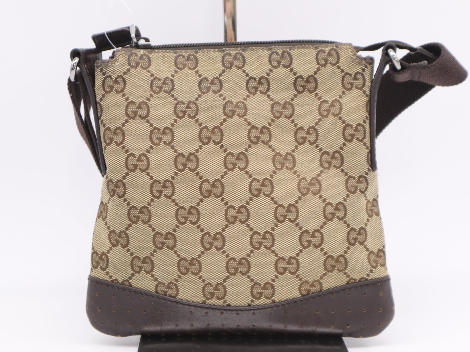 GUCCI 147671 Canvas x Leather GG Canvas Shoulder Bag Beige Brown Shoulder Bag